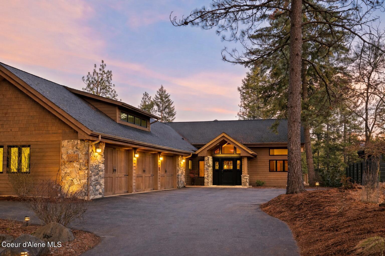 N Lakeview Dr, Hayden, ID 83835