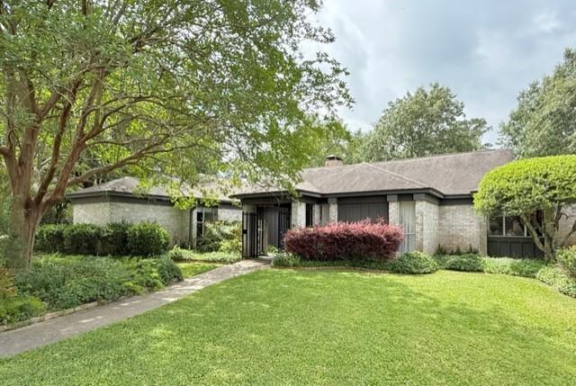 Crown Colony Dr, Lufkin, TX 75901