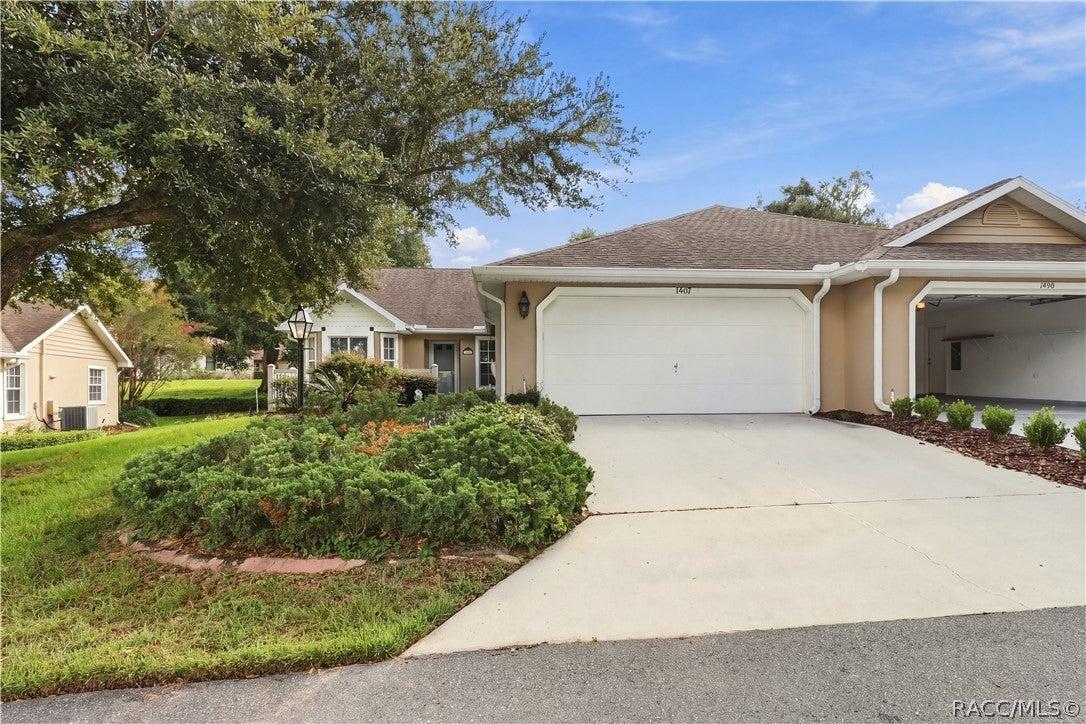 N Endicott Pt, Crystal River, FL 34429