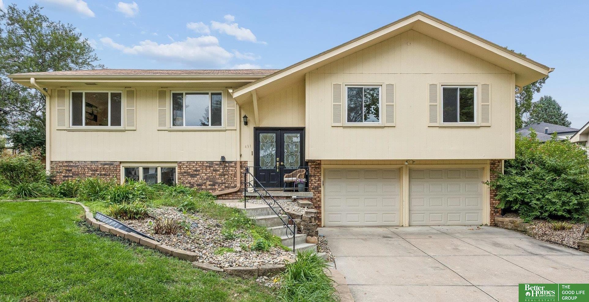 S 150th Cir, Omaha, NE 68154
