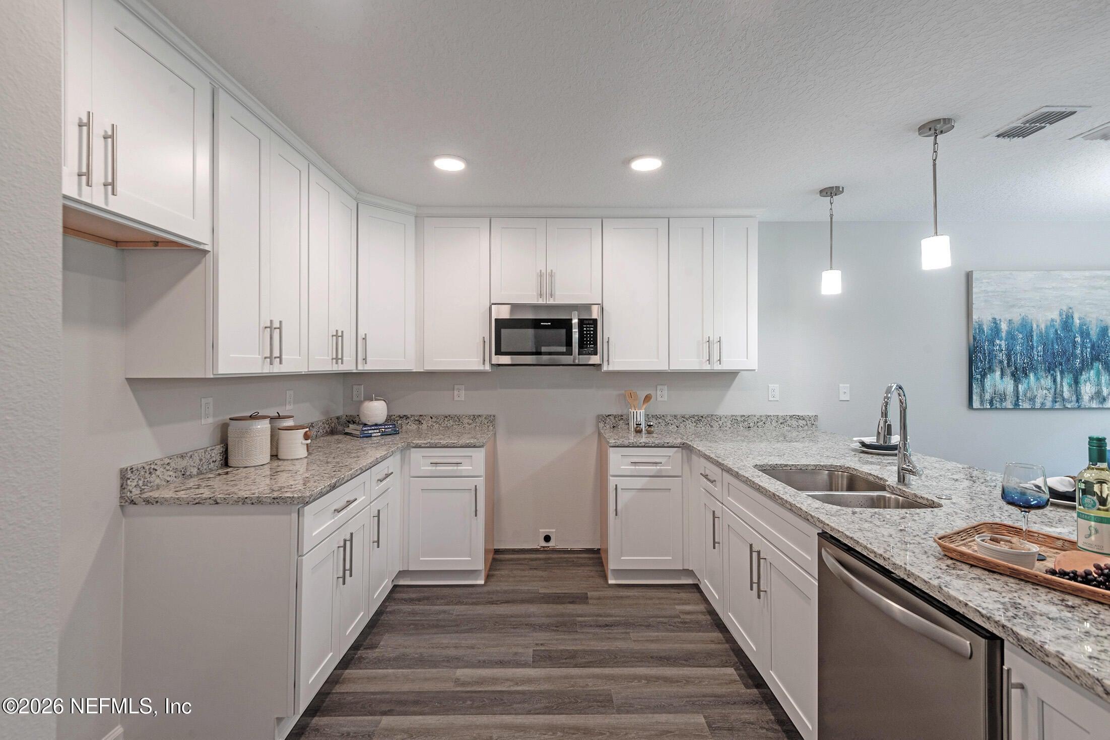 Alpha Ave, Jacksonville, FL 32205