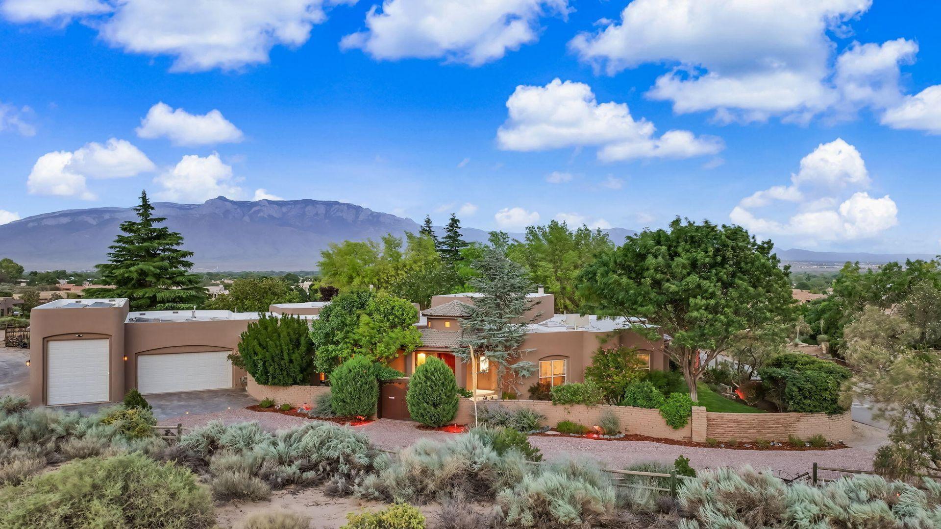 Loma Del Oro, Corrales, NM 87048