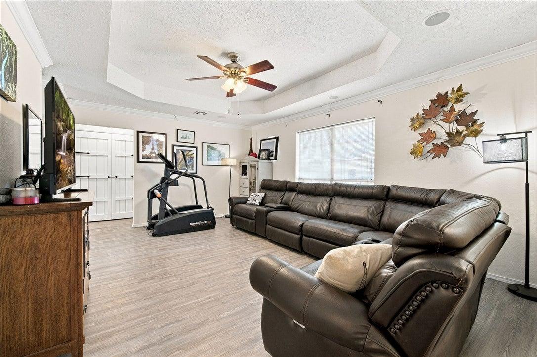 Mockingbird Ln, Rogers, AR 72756