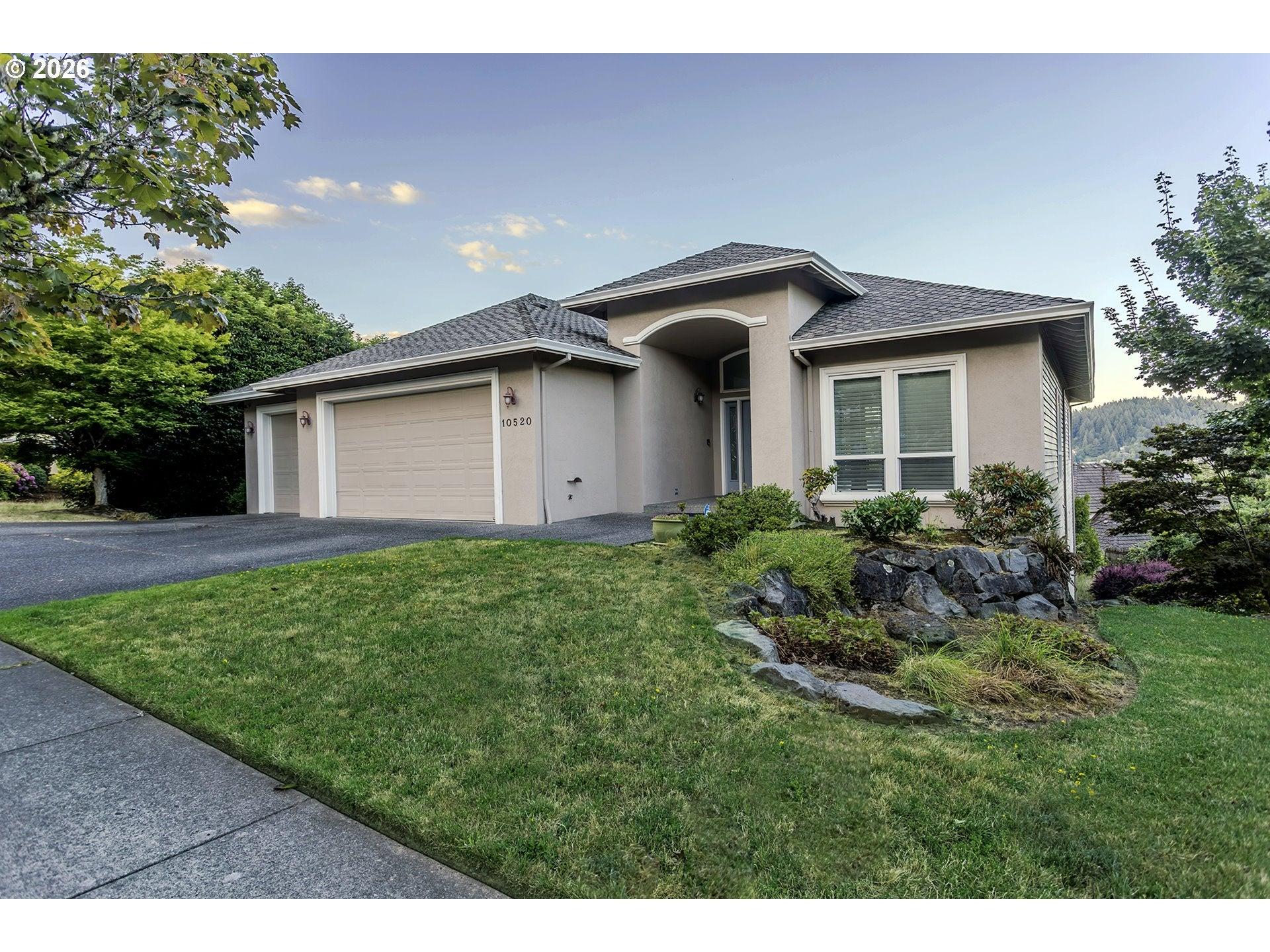 Se Isaac Dr, Happy Valley, OR 97086