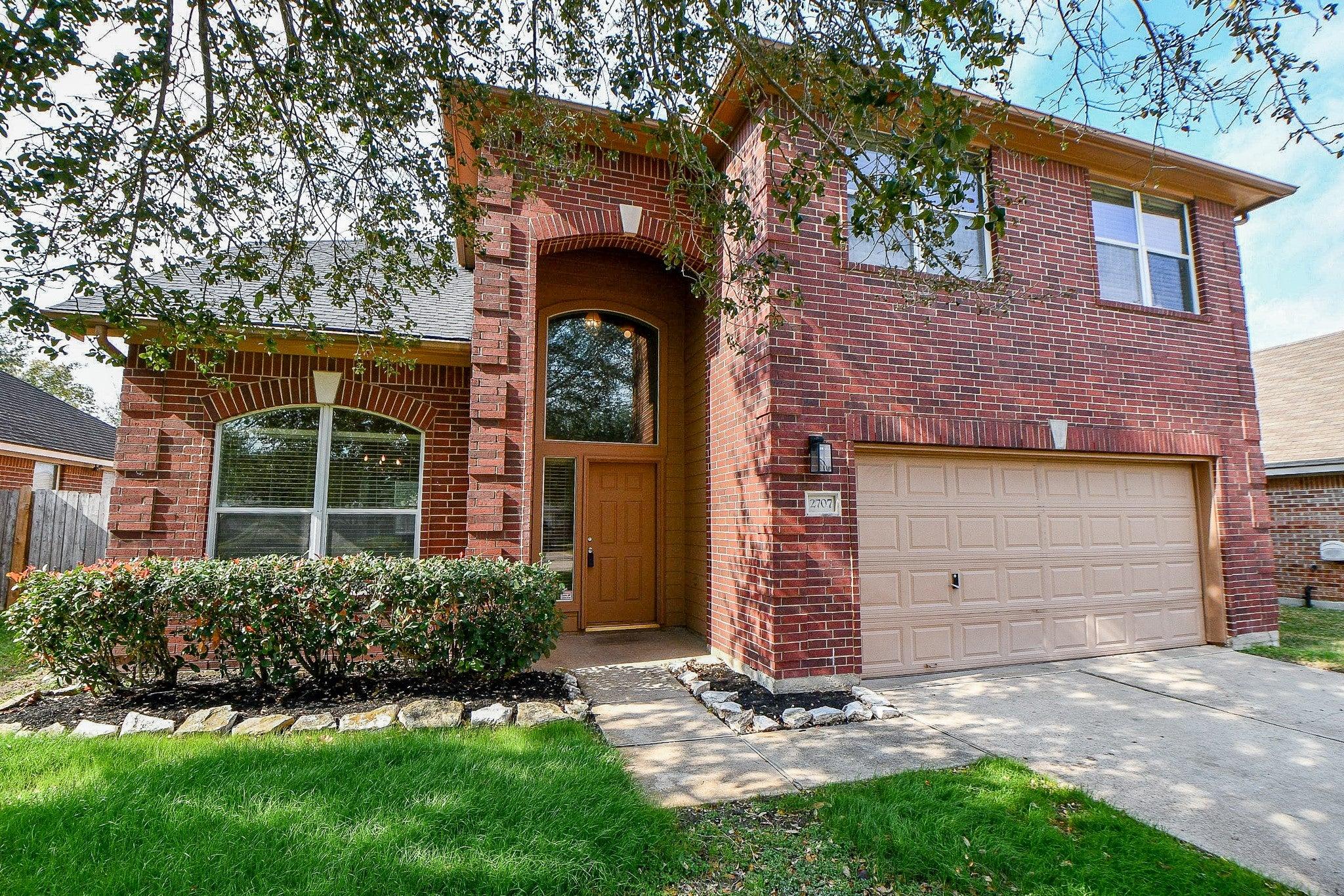 Silk Tree Ln, Katy, TX 77449