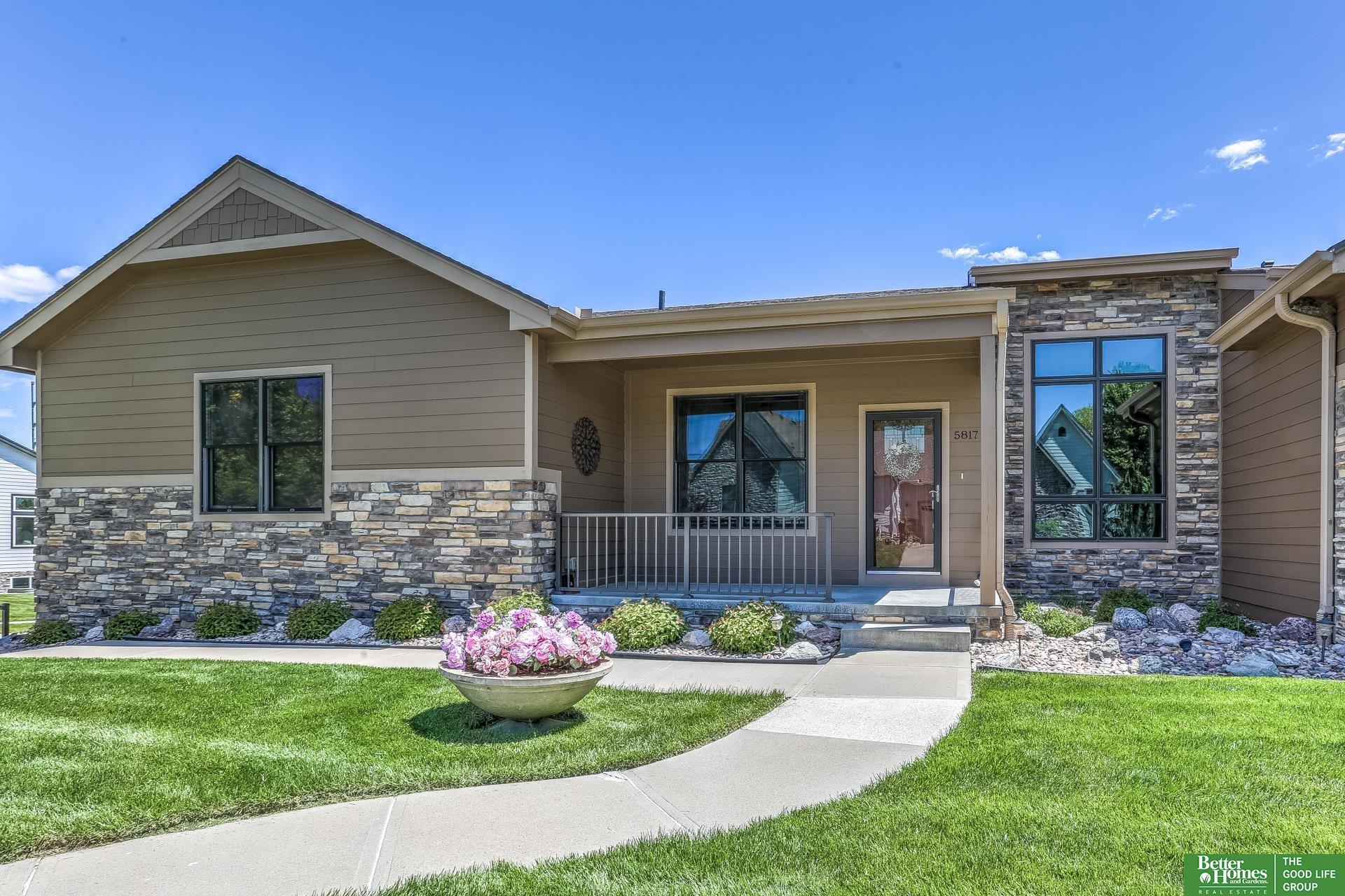N 159th St, Omaha, NE 68116