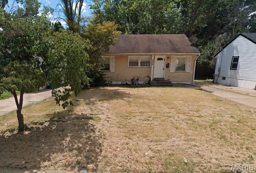 Estridge Rd, Saint Louis, MO 63137