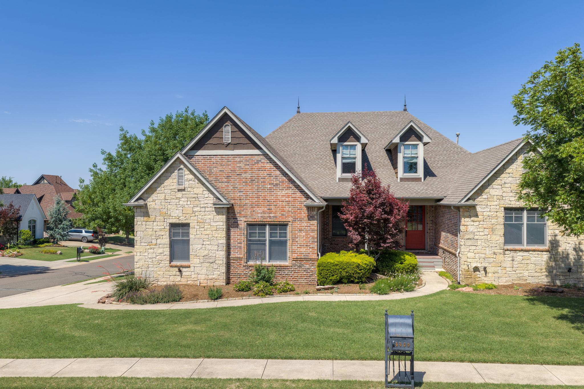Shorthorn Ln, Edmond, OK 73034