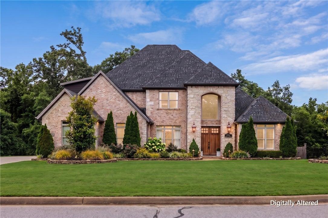 Le Chesnay Dr, Centerton, AR 72719