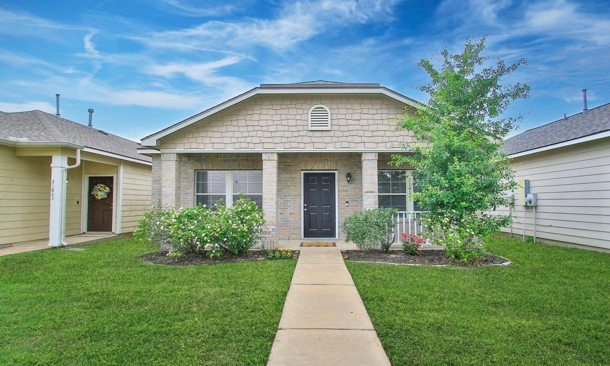 Grassy Hill Ln, Spring, TX 77388
