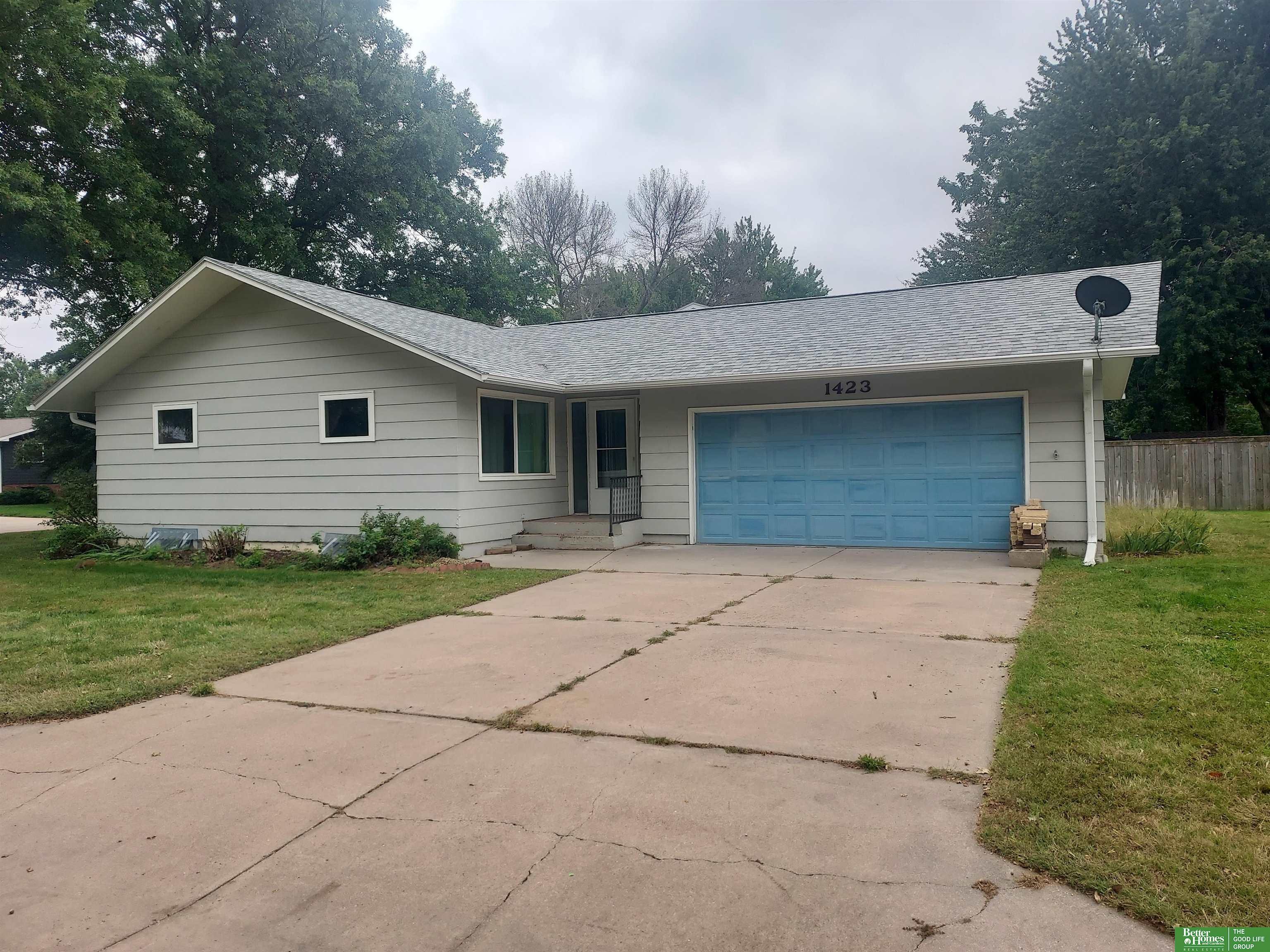 N Ohio Ave, York, NE 68467