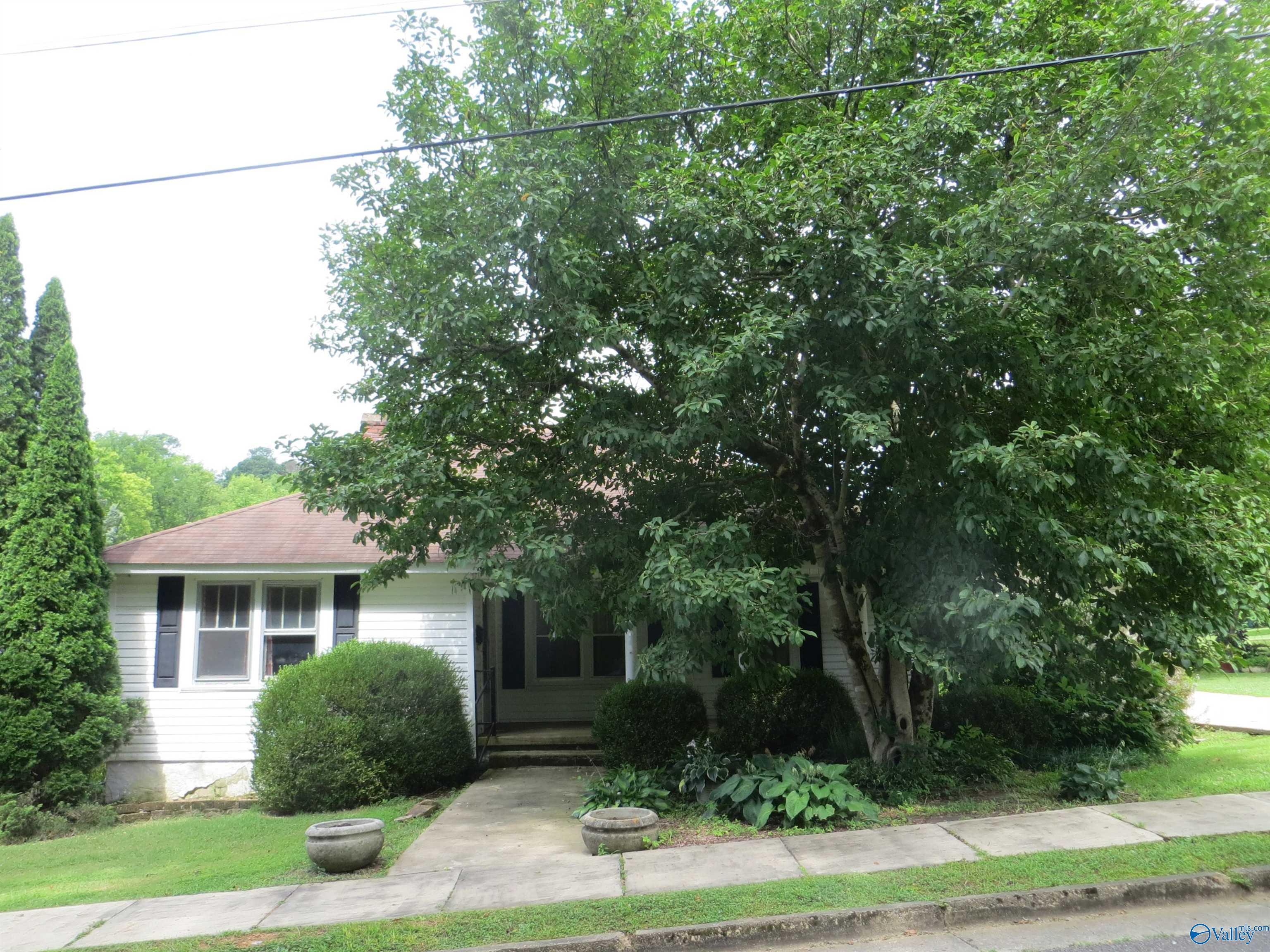 Fowler Ave, Gadsden, AL 35904