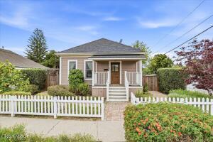 Poole St, Arroyo Grande, CA 93420