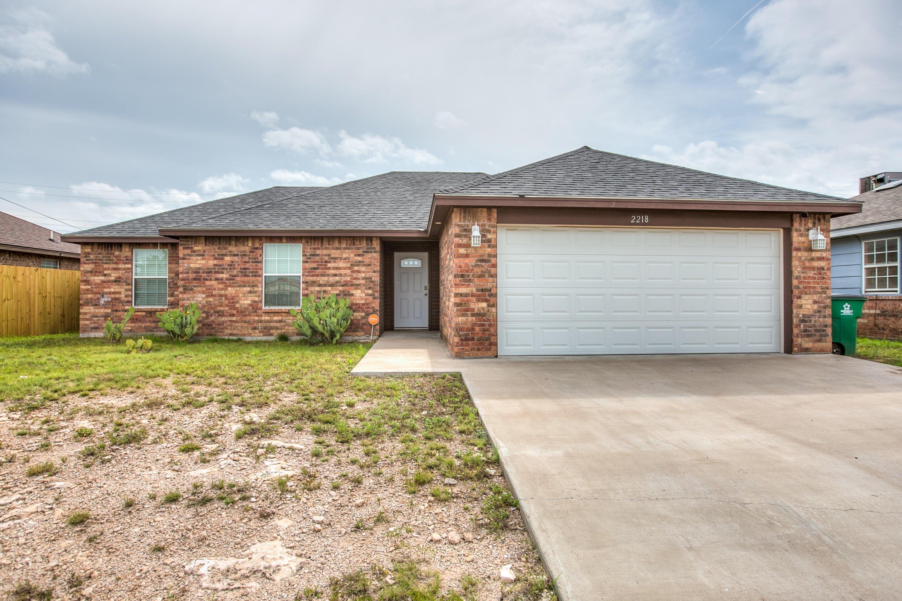 N Poe St, San Angelo, TX 76903