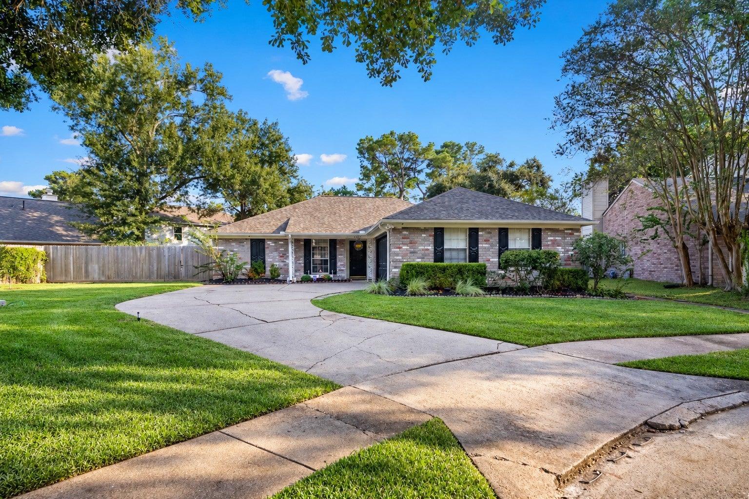 Towerstone Ct, Spring, TX 77379