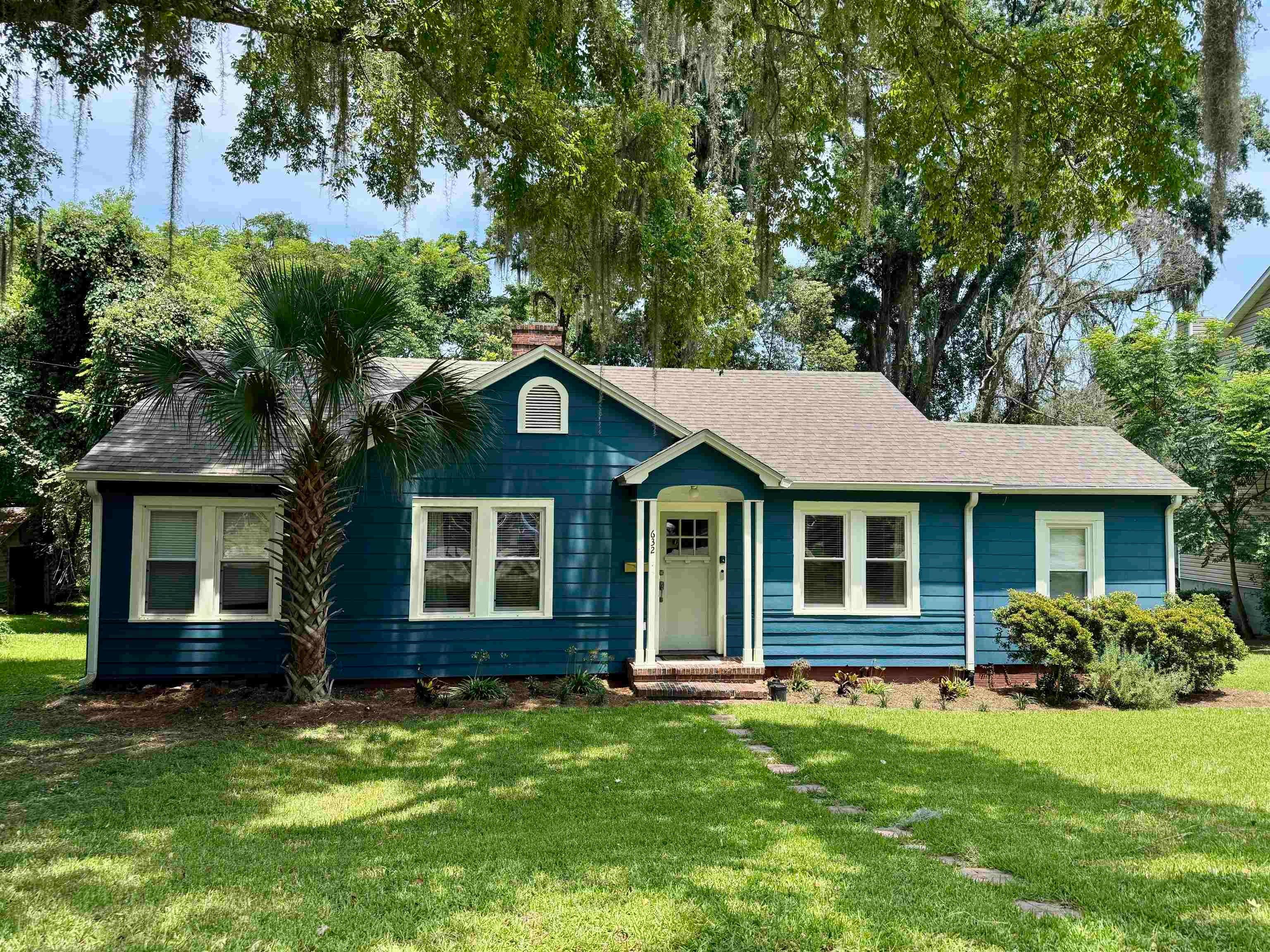 E Call St, Tallahassee, FL 32301