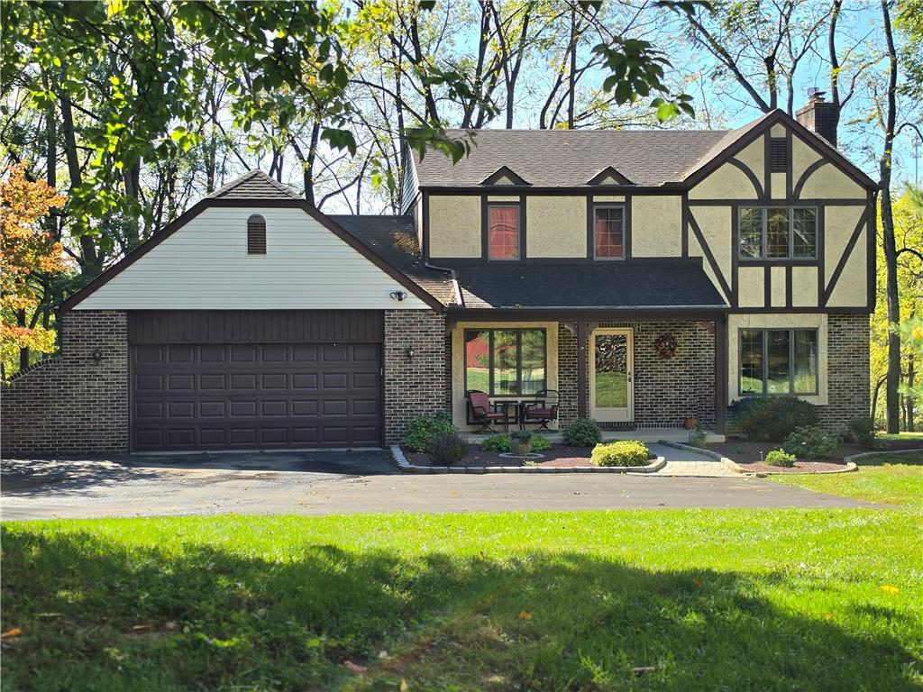 Sullivan Trl, Nazareth, PA 18064