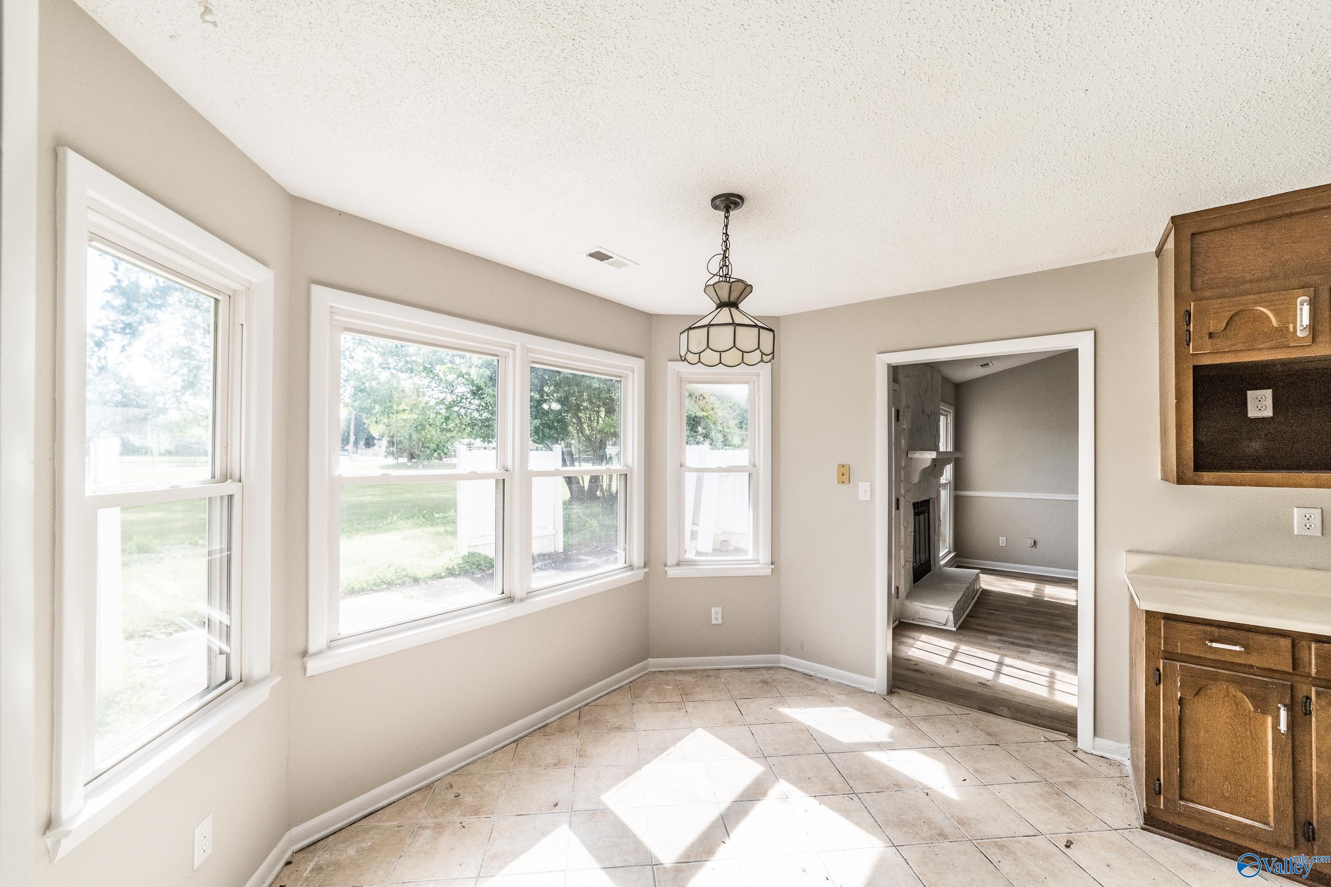 Bibb Dr, Madison, AL 35758