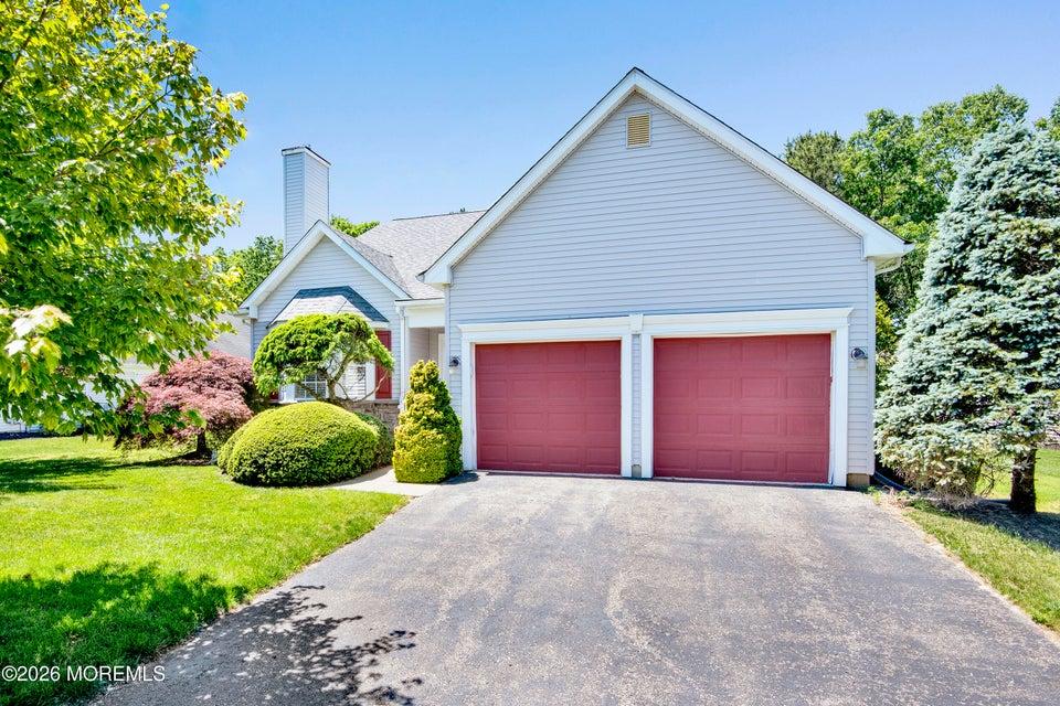 Skyline Dr, Lakewood, NJ 08701