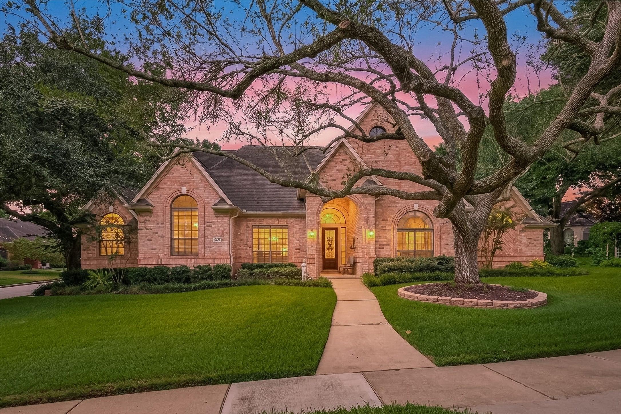 Lake Village Dr, Fulshear, TX 77441