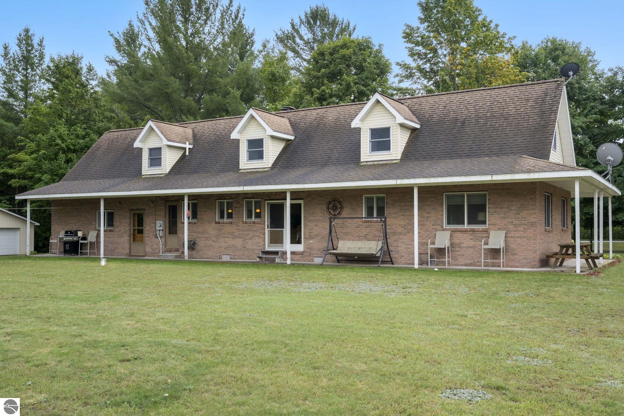 Spencer Rd Se, Kalkaska, MI 49646