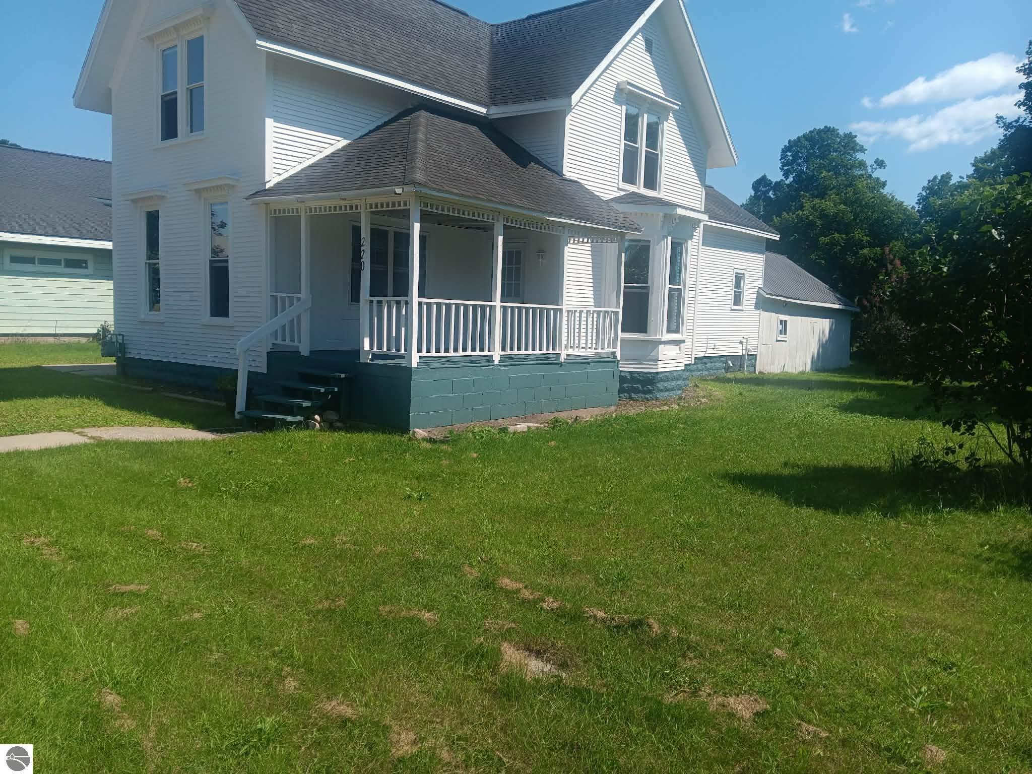 E State St, Mancelona, MI 49659