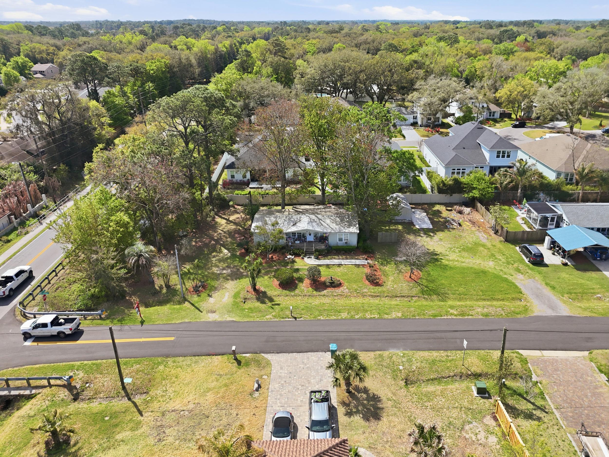 Robinhood Dr, Fernandina Beach, FL 32034
