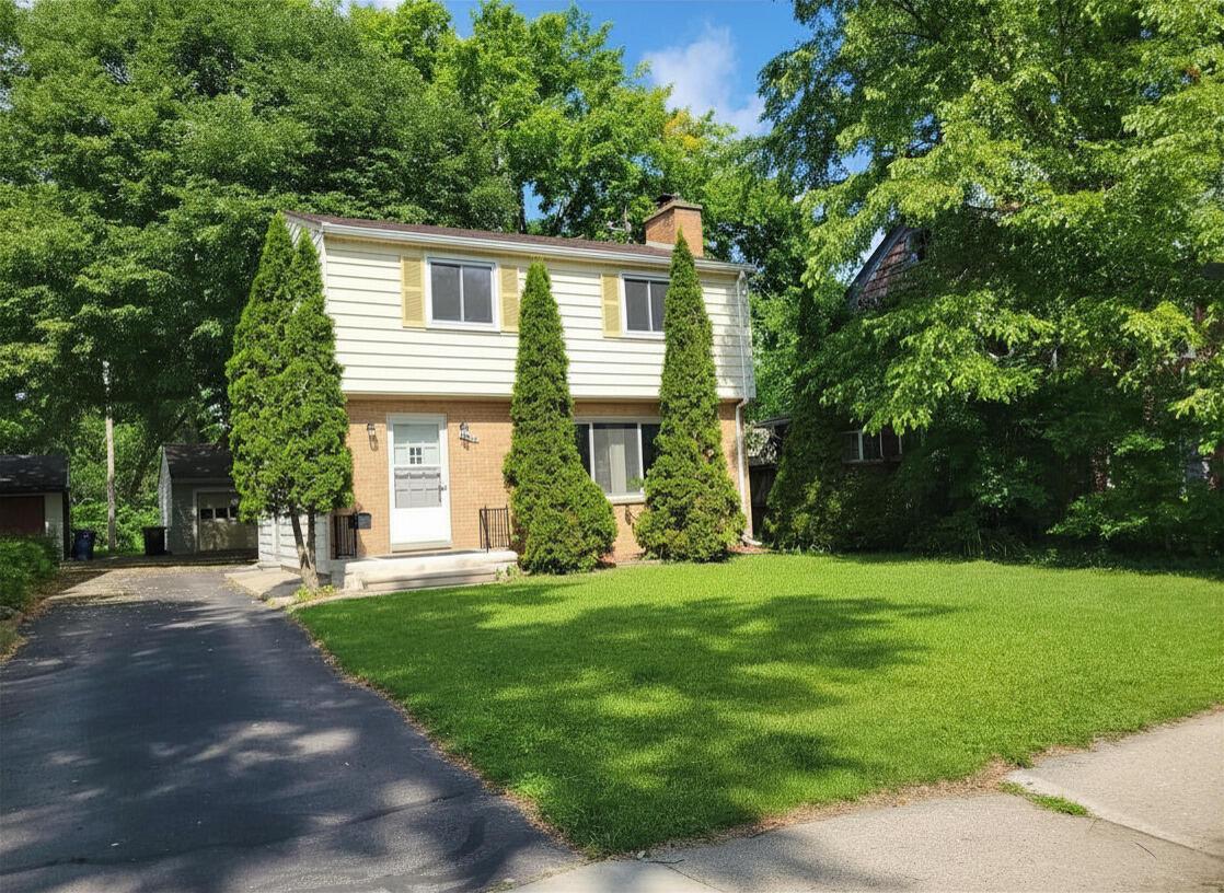 E Park Pl, Ann Arbor, MI 48104
