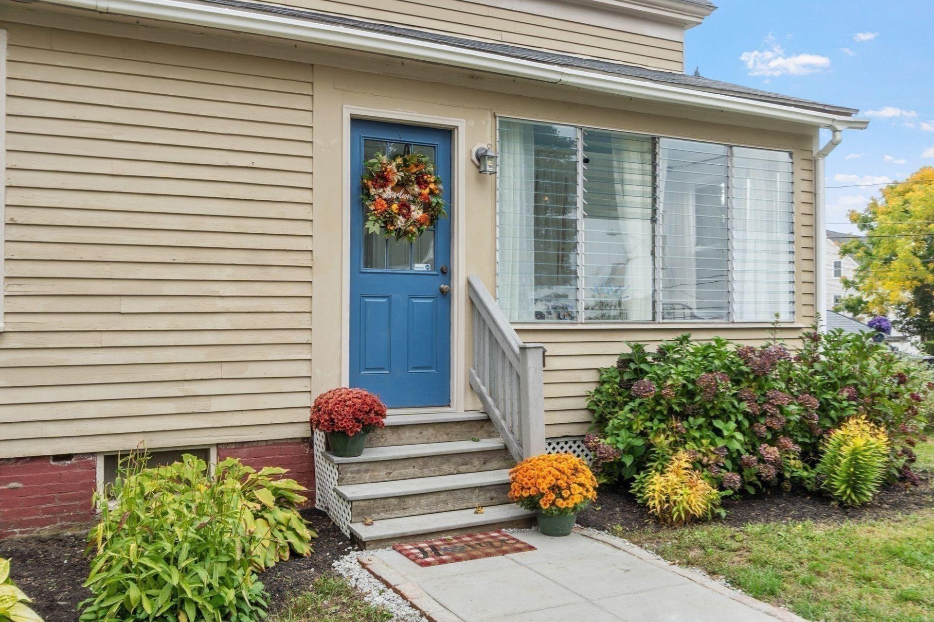 Hill St, Amesbury, MA 01913