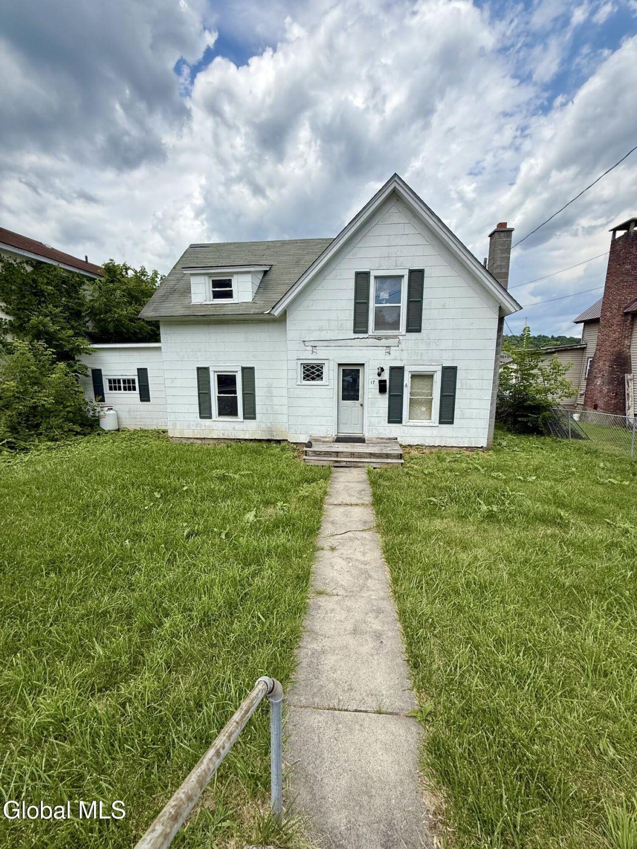 Algonkin St, Ticonderoga, NY 12883