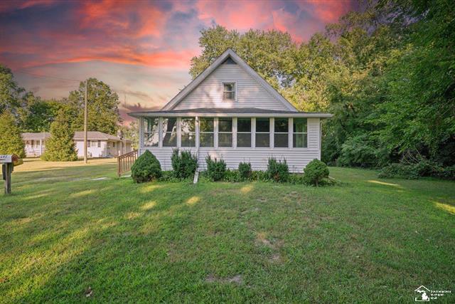 Harris St, Carleton, MI 48117