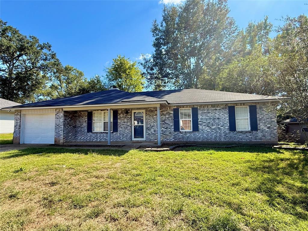 Pecanwood Ln, Haughton, LA 71037