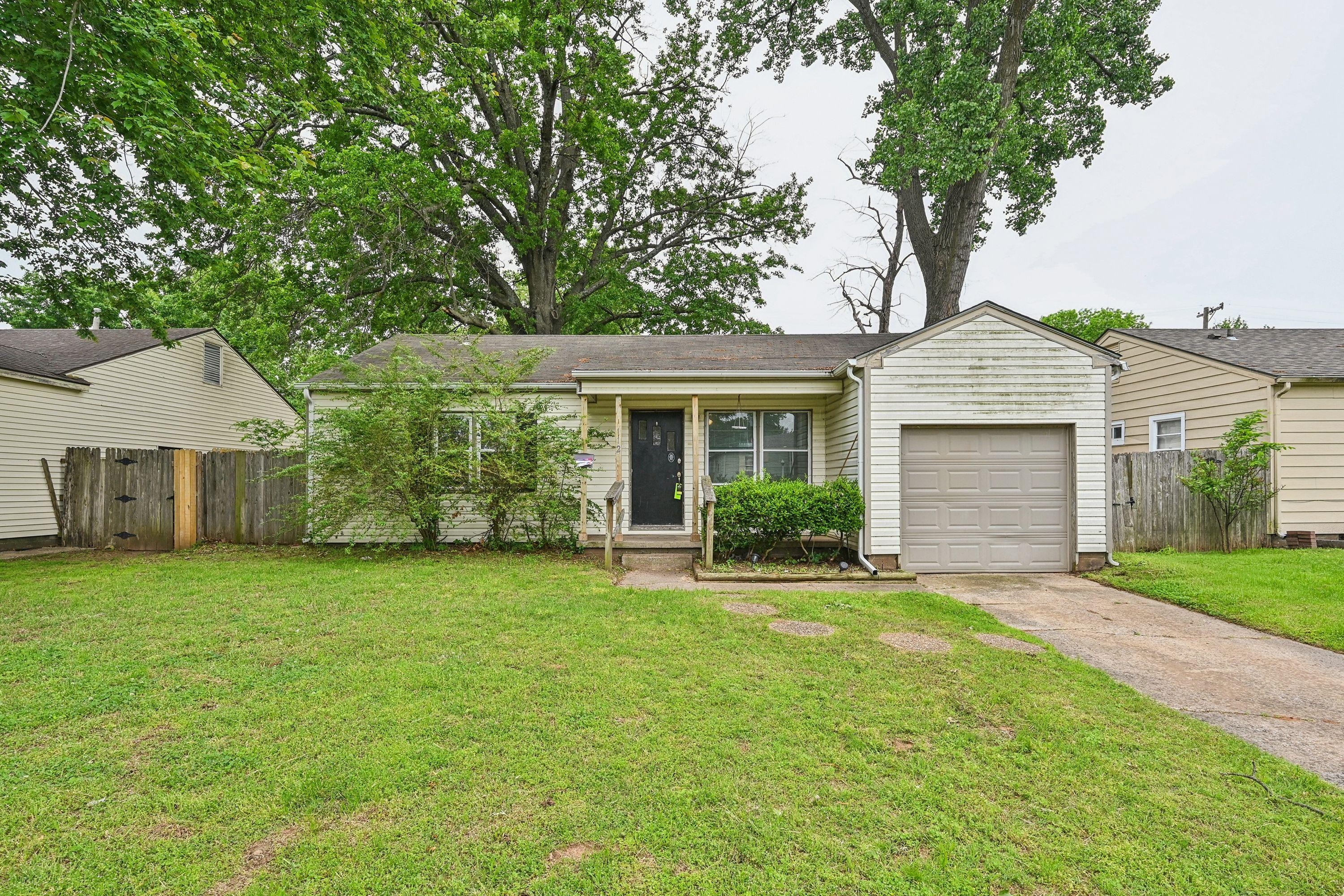 E 54th St, Tulsa, OK 74105