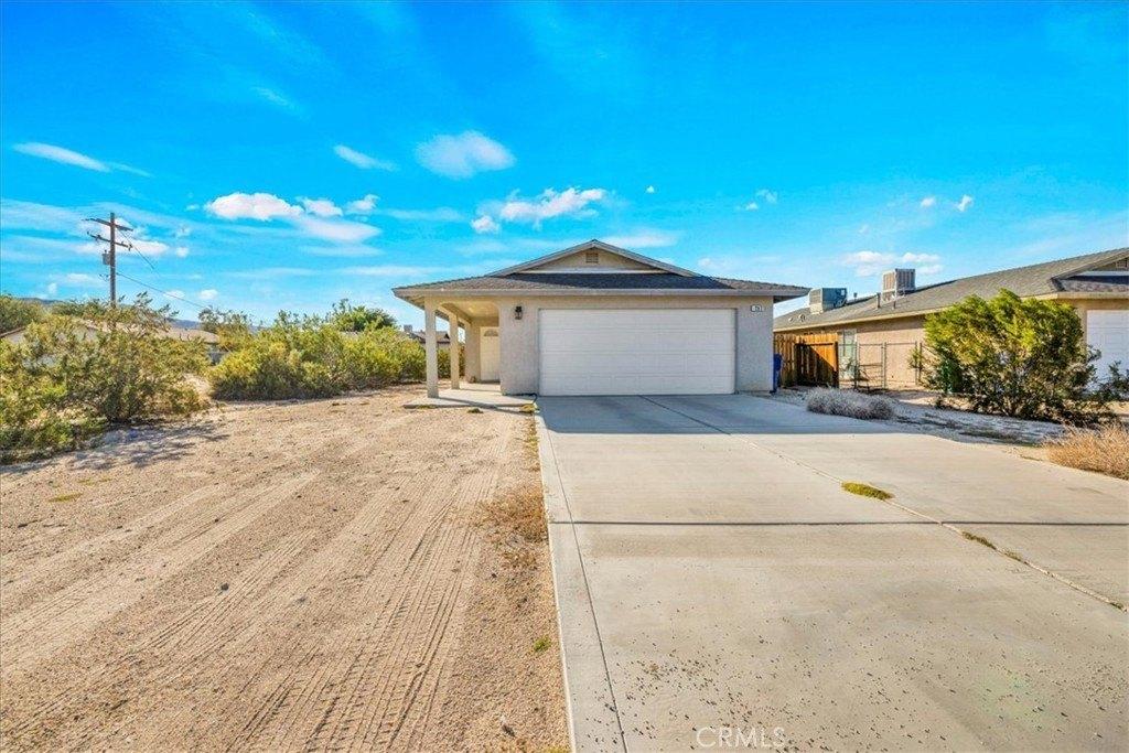 Smoketree Ave, Twentynine Palms, CA 92277