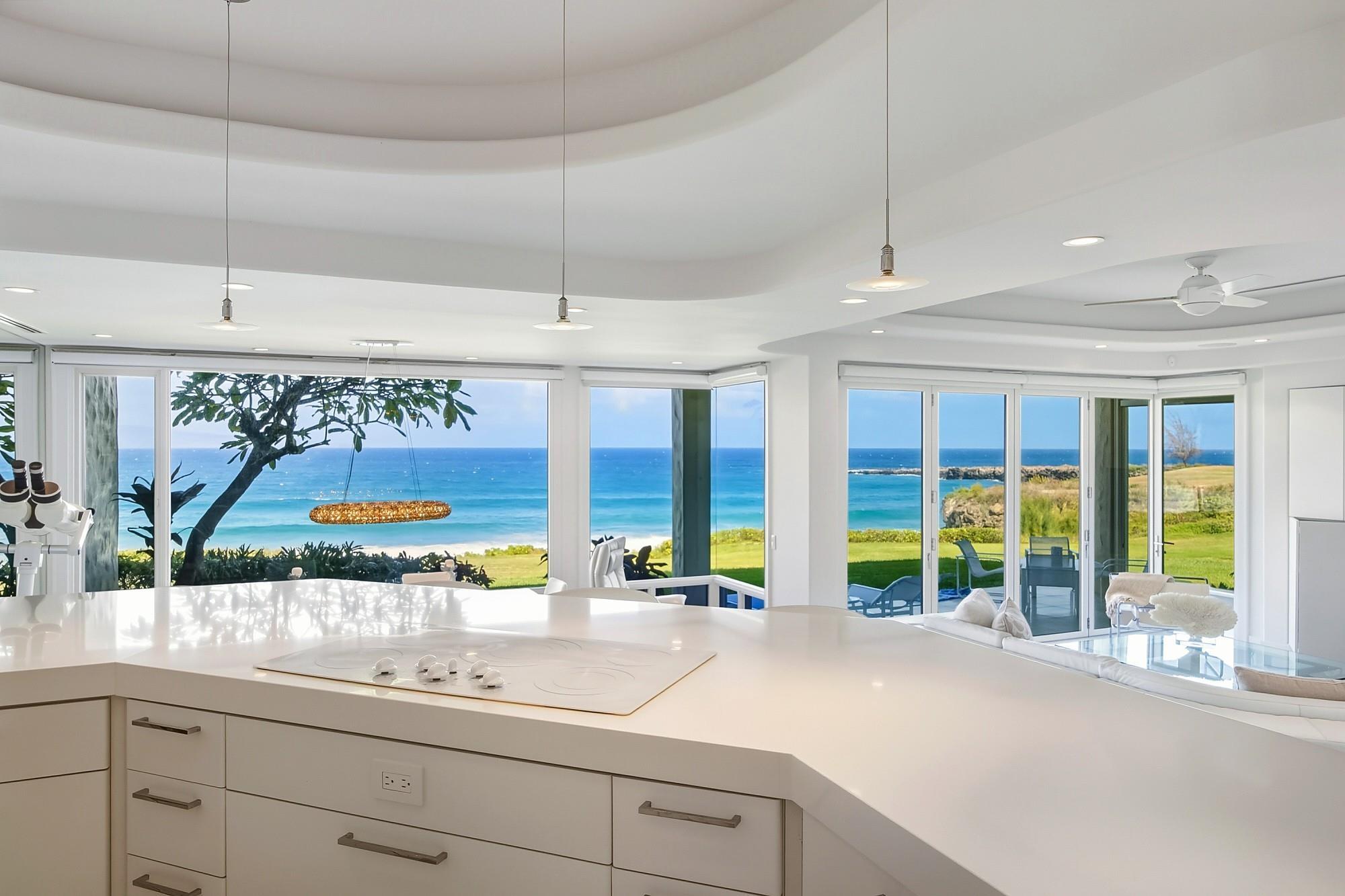 Ironwood Ln, Lahaina, HI 96761
