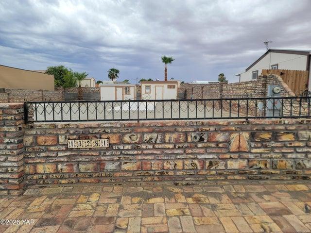 E 54th St, Yuma, AZ 85367