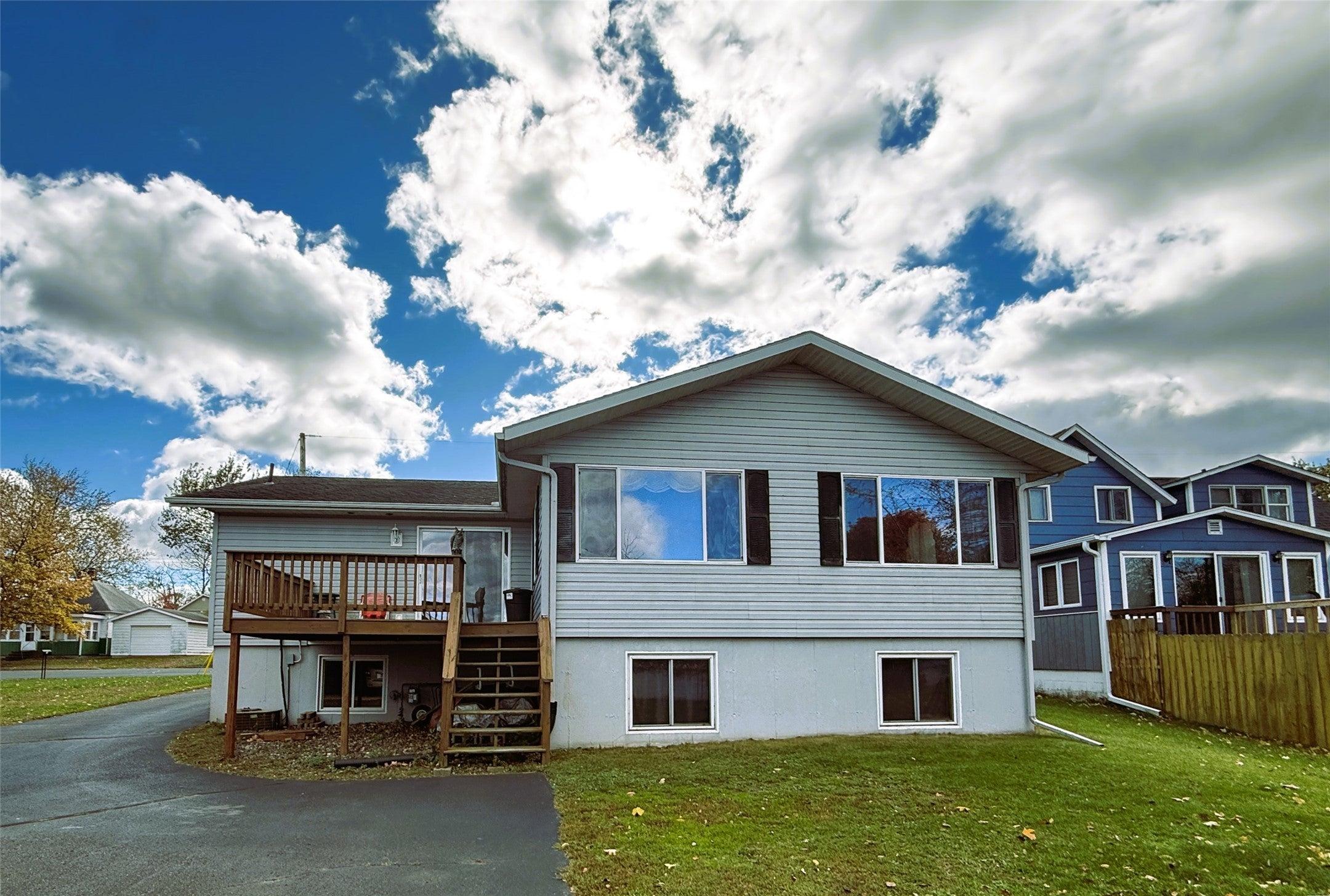 Lake Ave E, Ladysmith, WI 54848