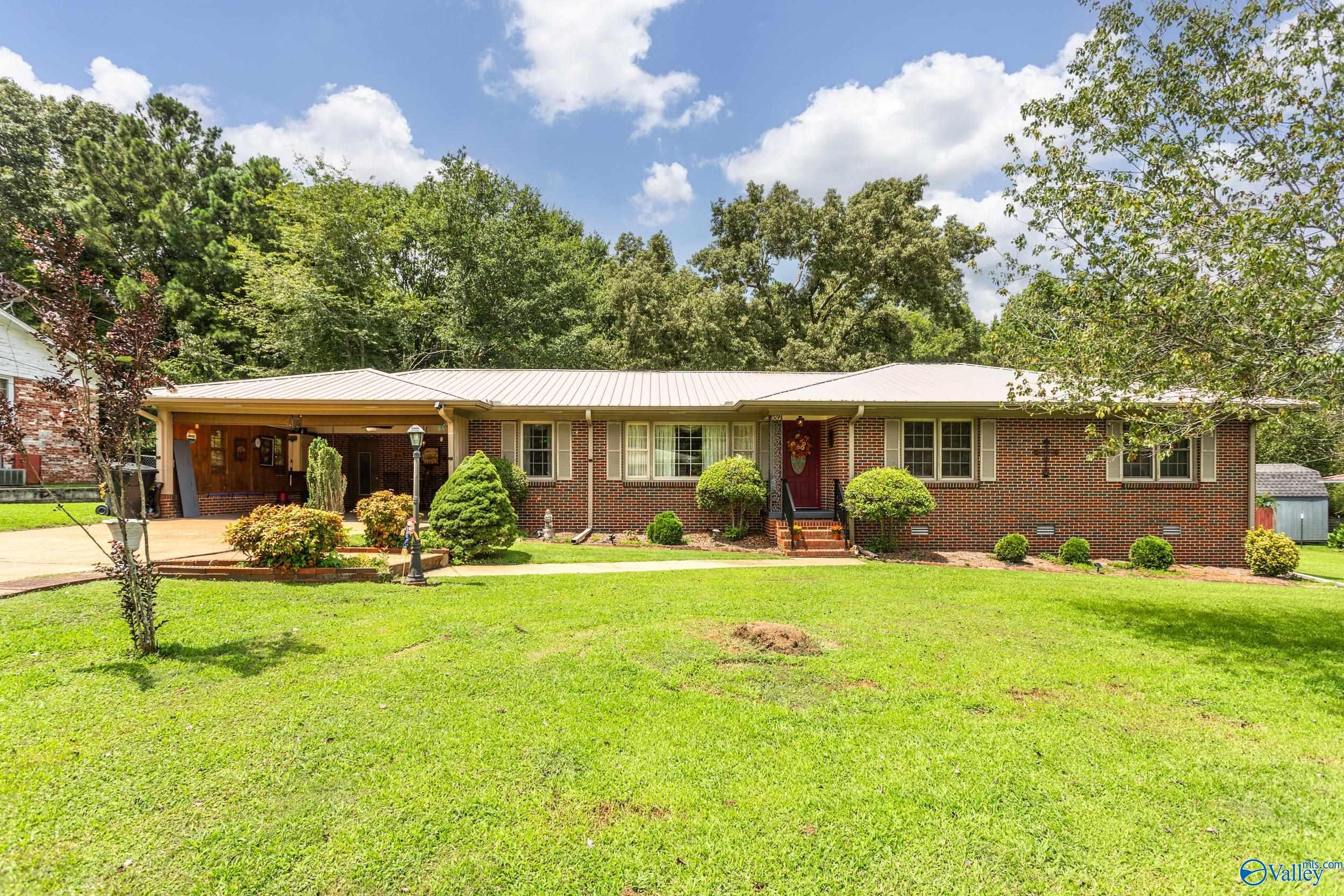 Argyle Way, Gadsden, AL 35904