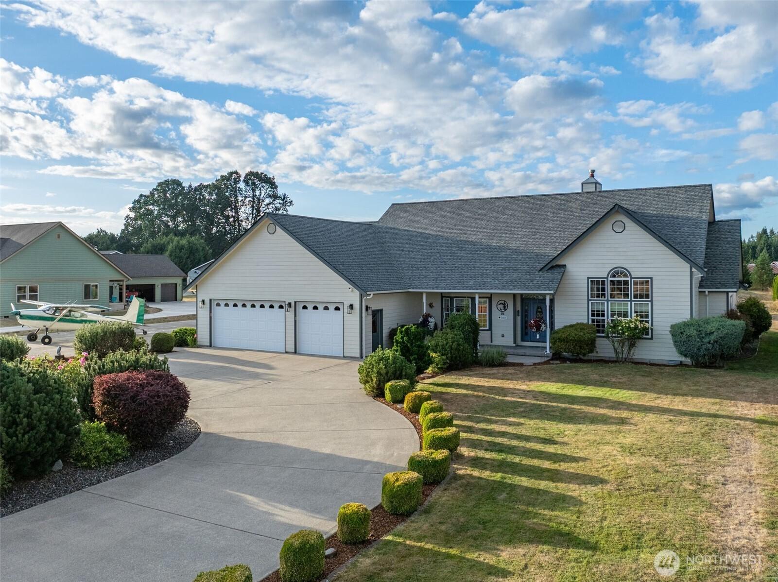 Skyhawk Dr, Toledo, WA 98591