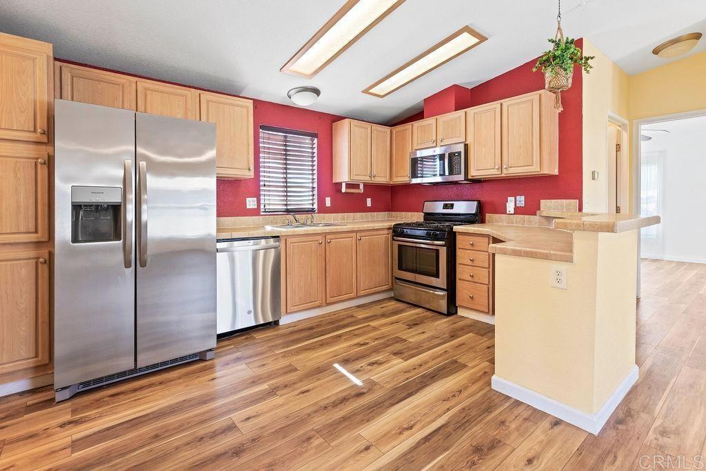 Thornton Dr, El Cajon, CA 92021