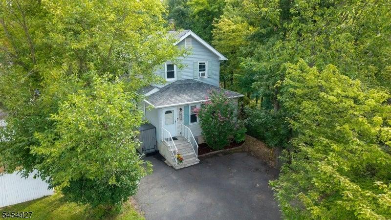 N Washington Ave, Green Brook, NJ 08812