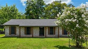 Cannon St, Clute, TX 77531