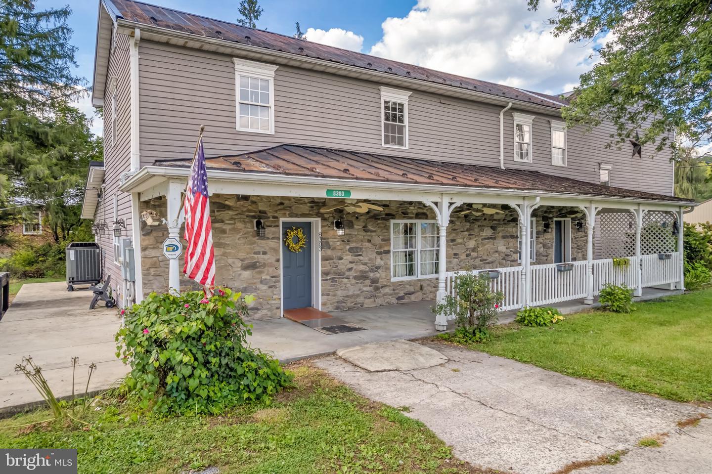 Cumberland Rd, Springfield, WV 26763
