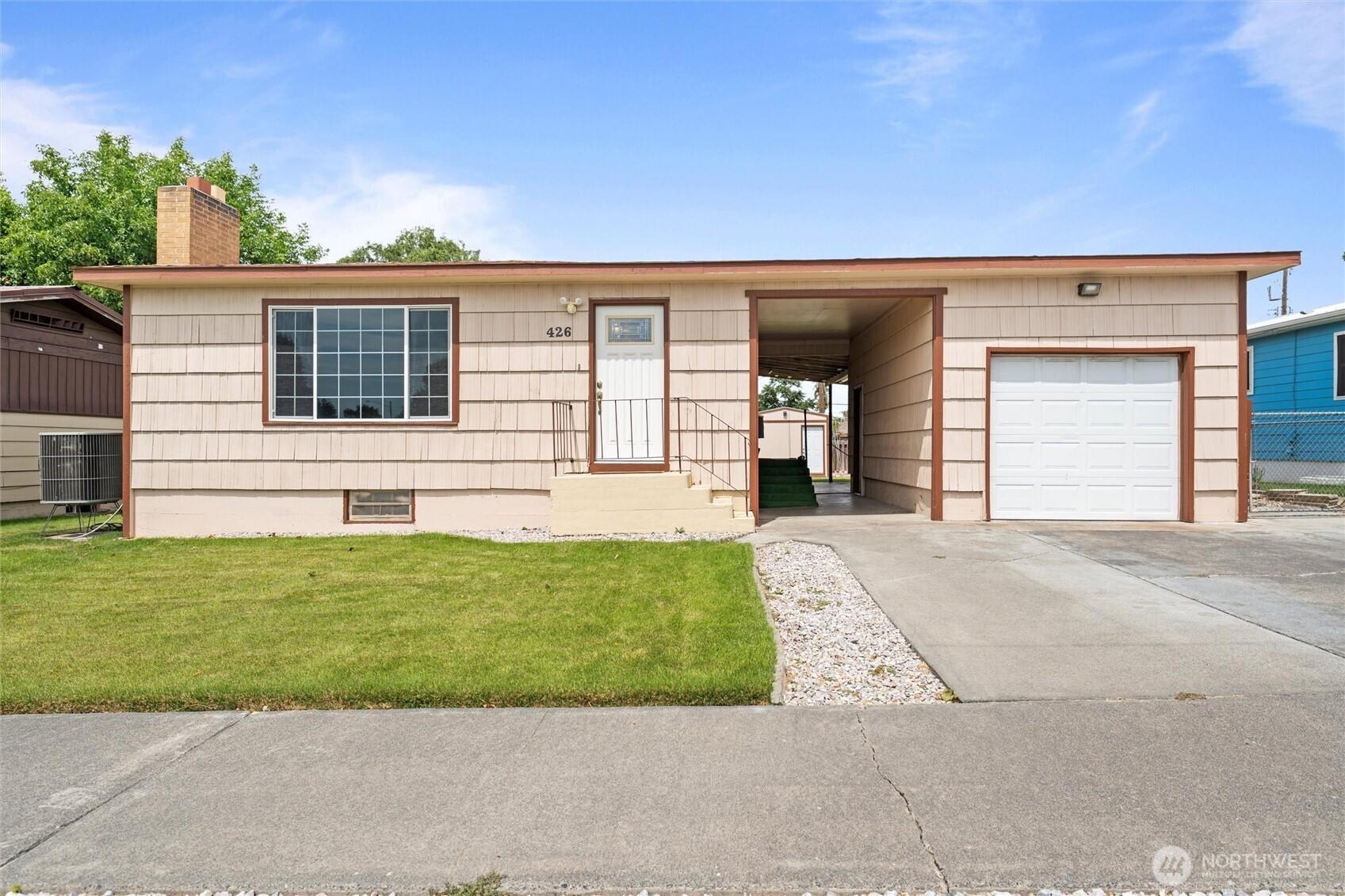 E Brown Ave, Moses Lake, WA 98837