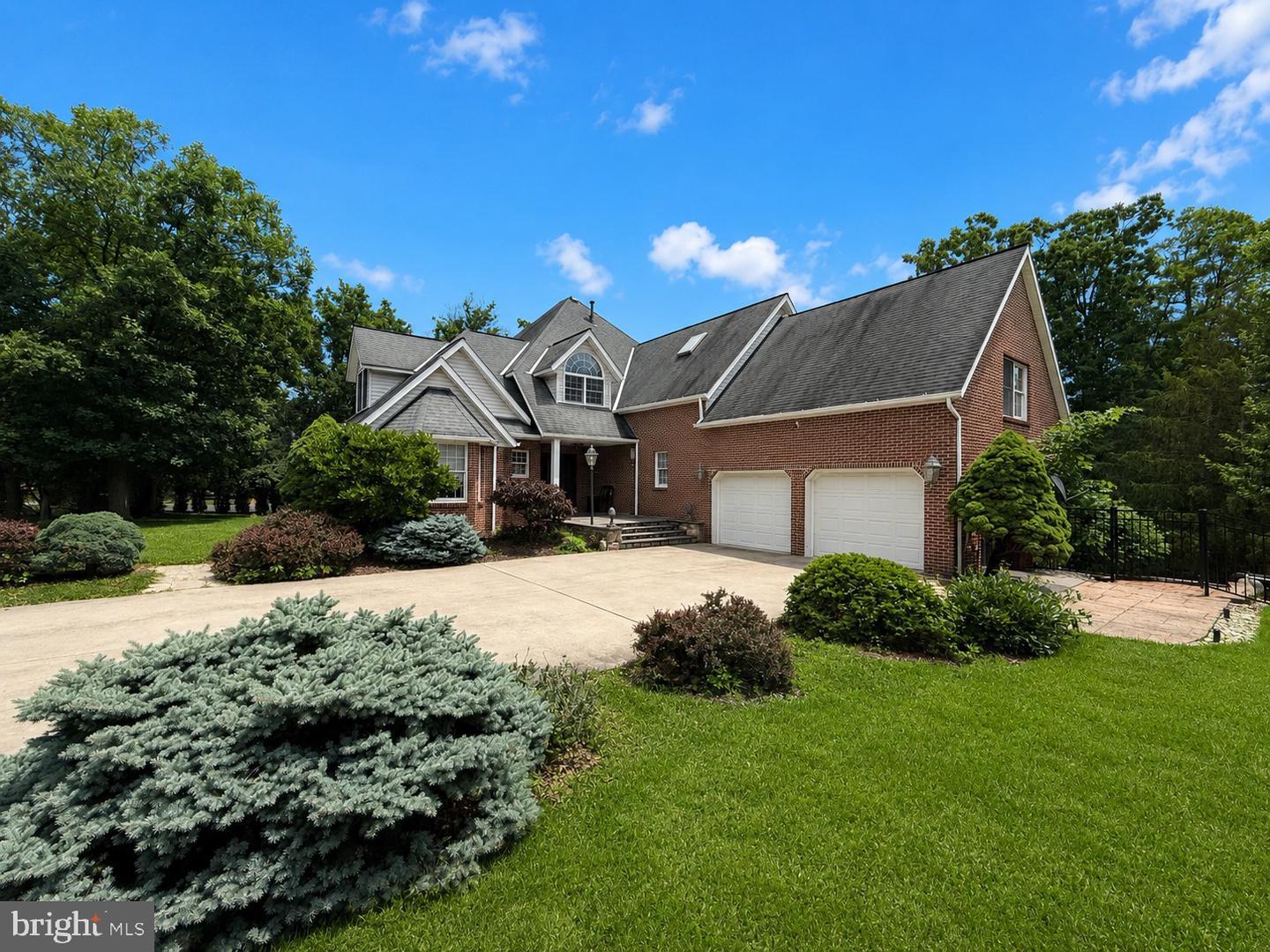 Cherrywood Ave, Cumberland, MD 21502