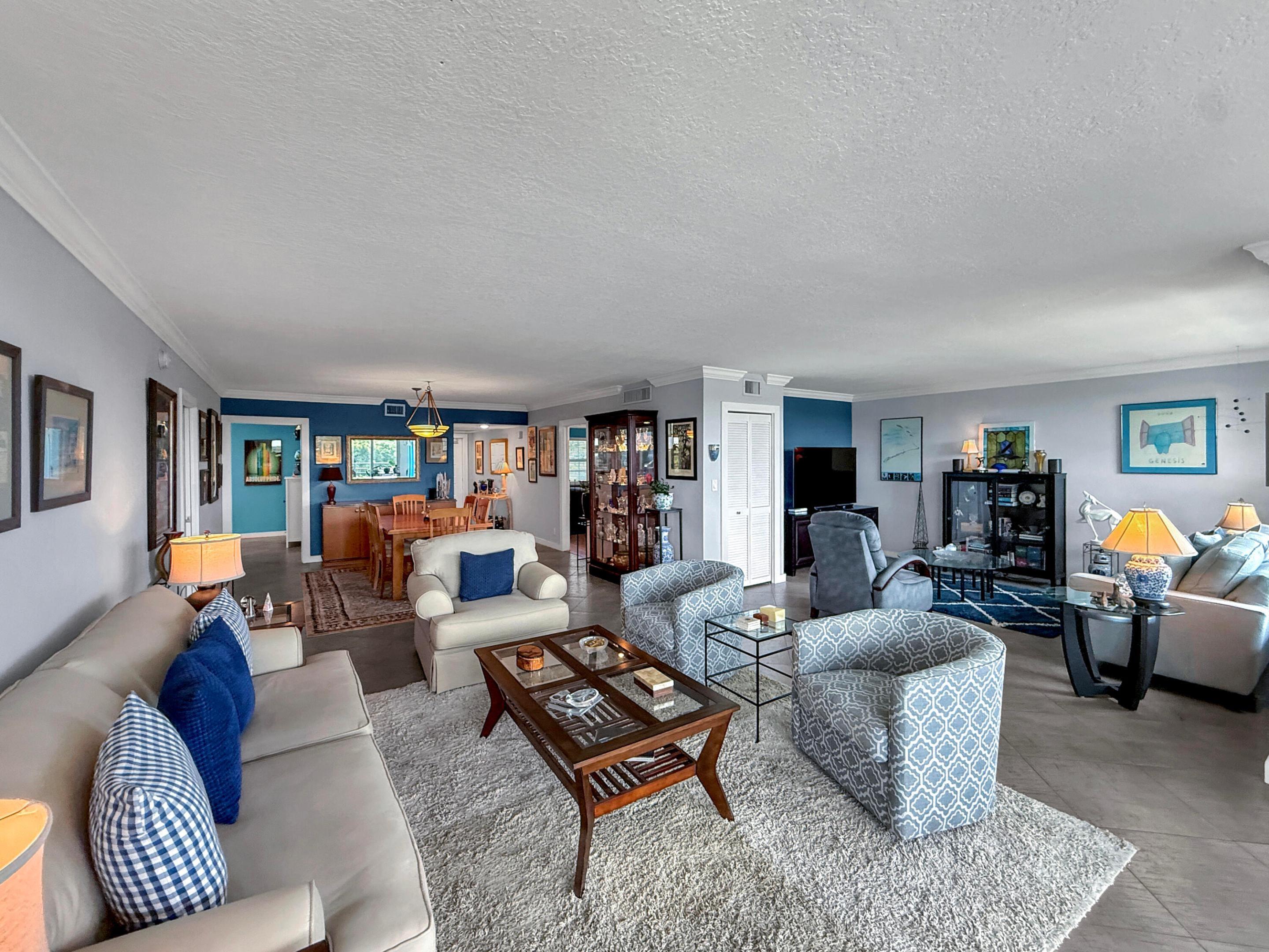 Cypress Blvd, Pompano Beach, FL 33069
