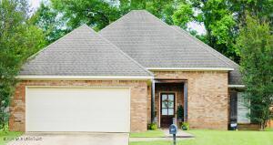 Silver Ridge Ln, Pearl, MS 39208