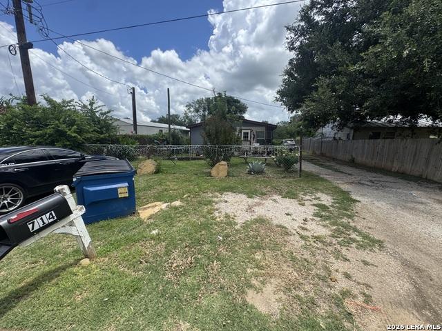 Hough, Adkins, TX 78101