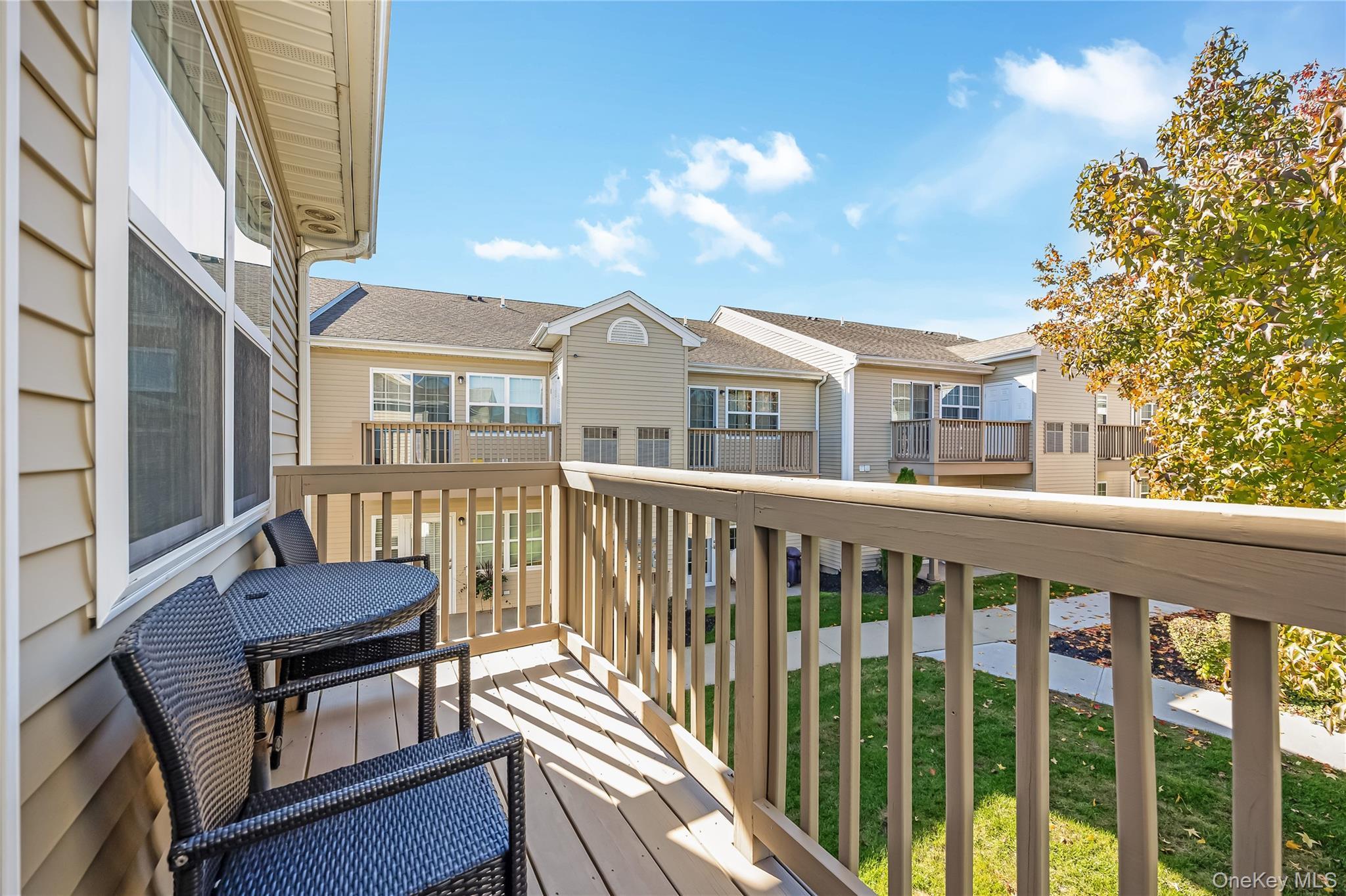 Willow Ln, Valley Stream, NY 11580