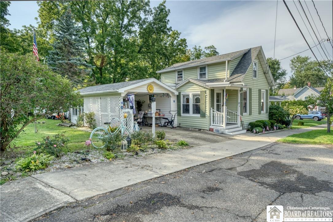 Fay St, Brocton, NY 14716